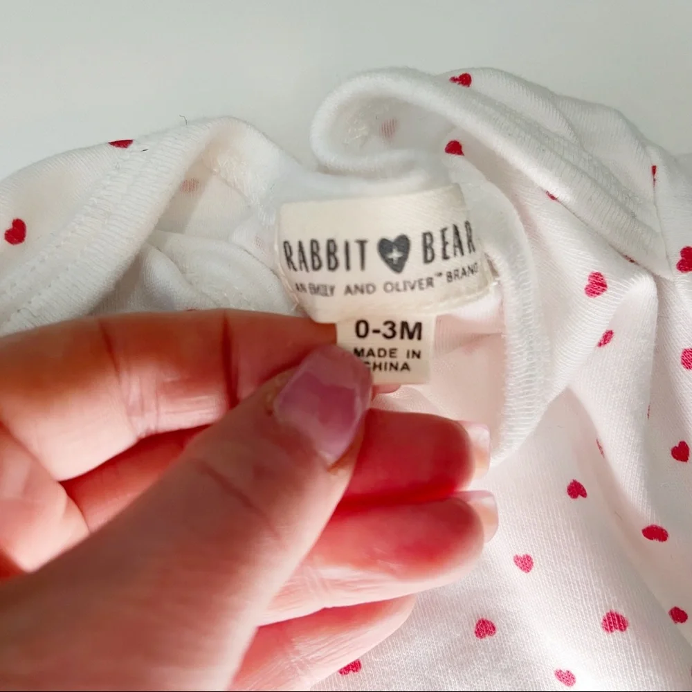 Rabbit + Bear Lot of 2 Newborn Baby Organic Cotton Onesie Bodysuits Size 0-3m